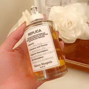 Replica perfume